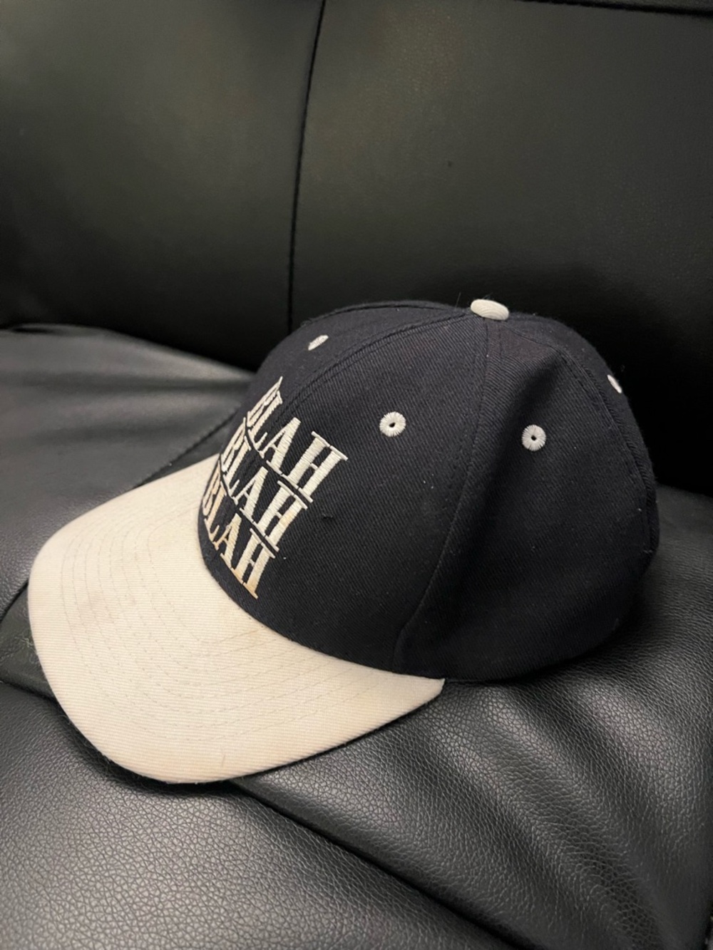 Men’s Snapback Hat - Picture 3 of 9
